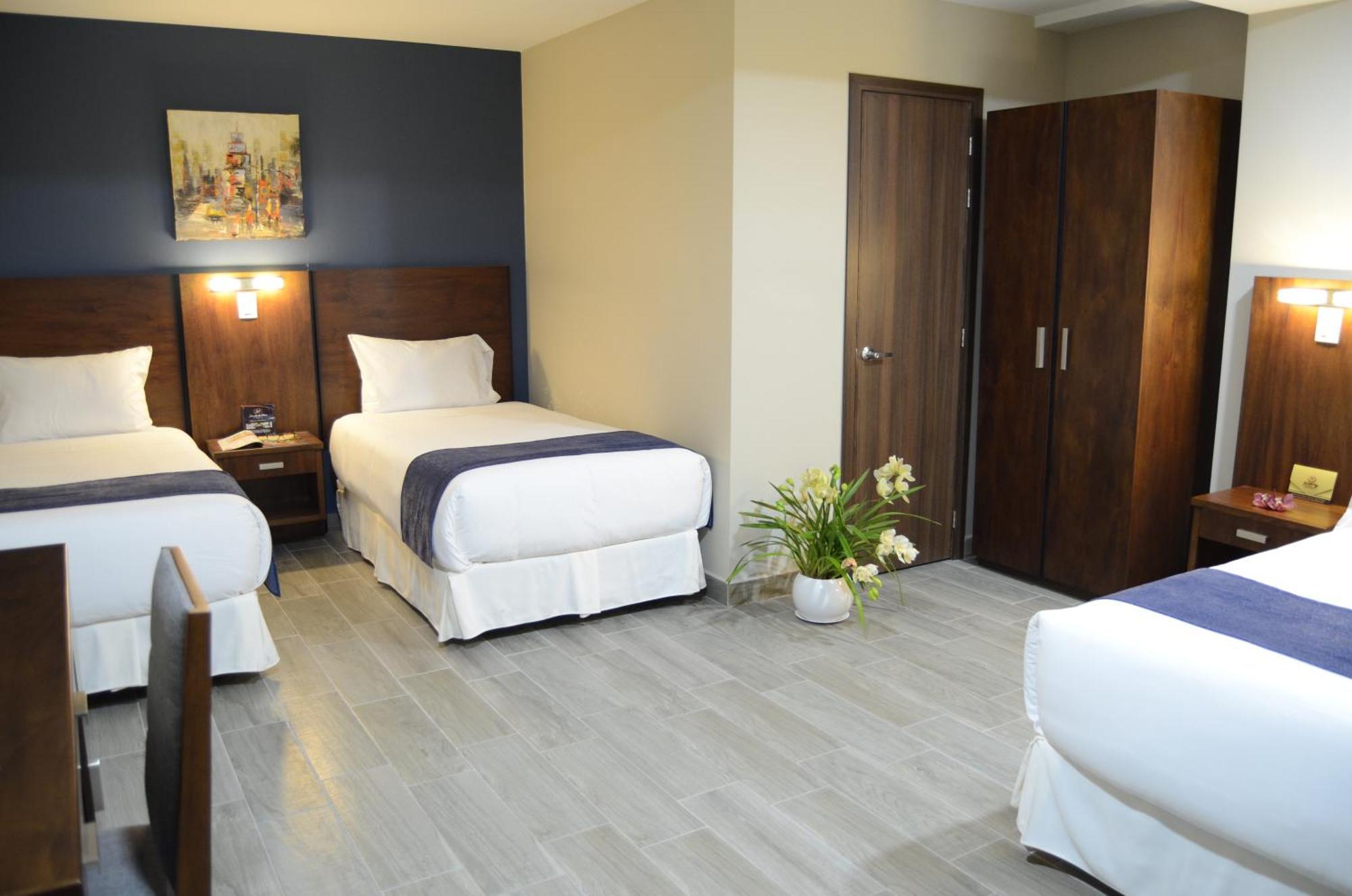 Hotel San Agustin Plaza Latacunga Εξωτερικό φωτογραφία
