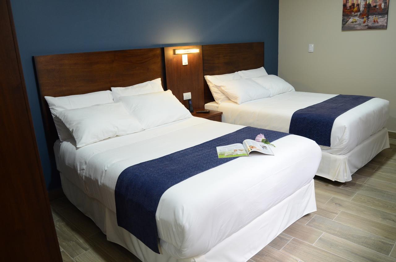 Hotel San Agustin Plaza Latacunga Εξωτερικό φωτογραφία