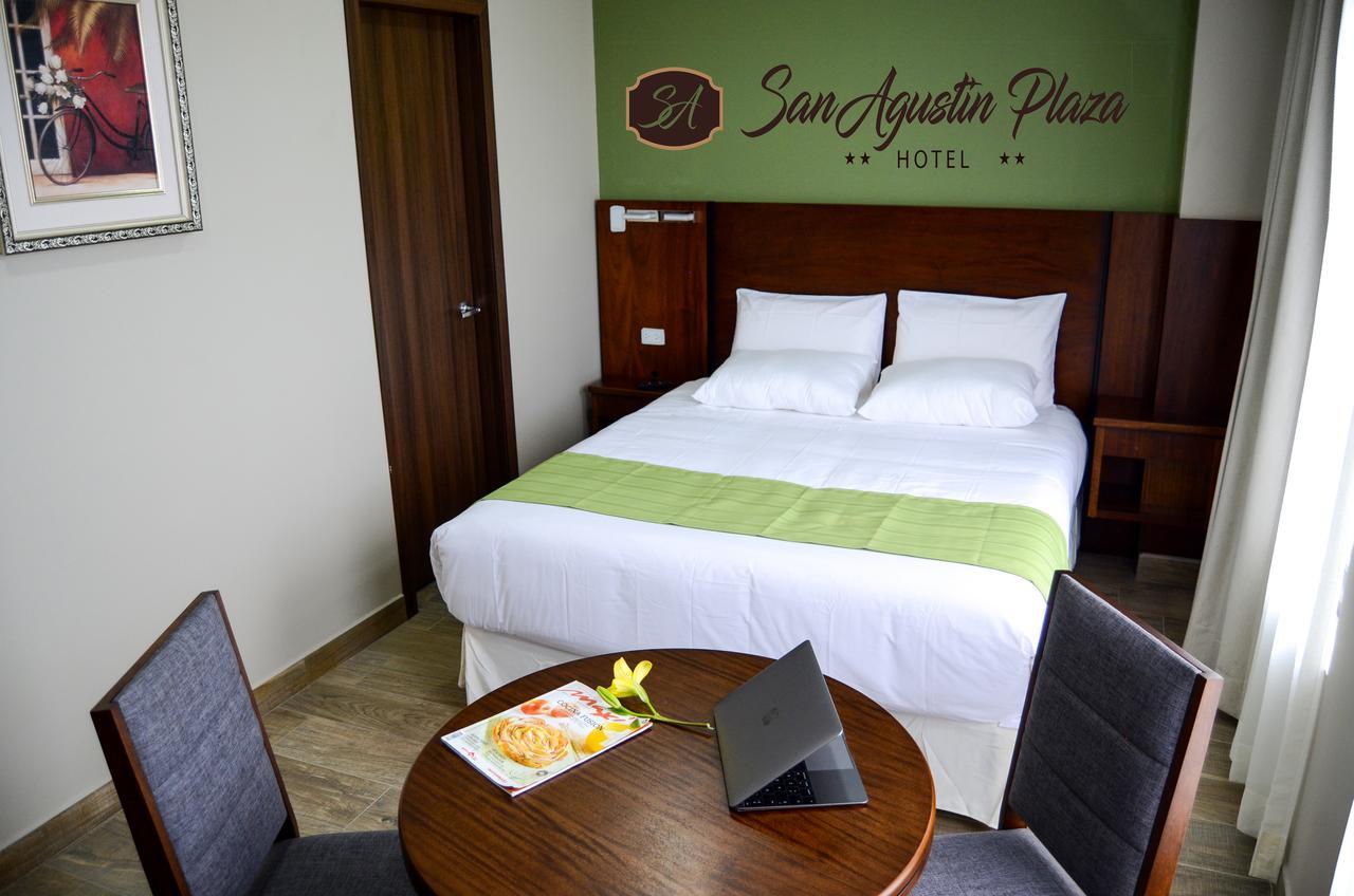 Hotel San Agustin Plaza Latacunga Εξωτερικό φωτογραφία